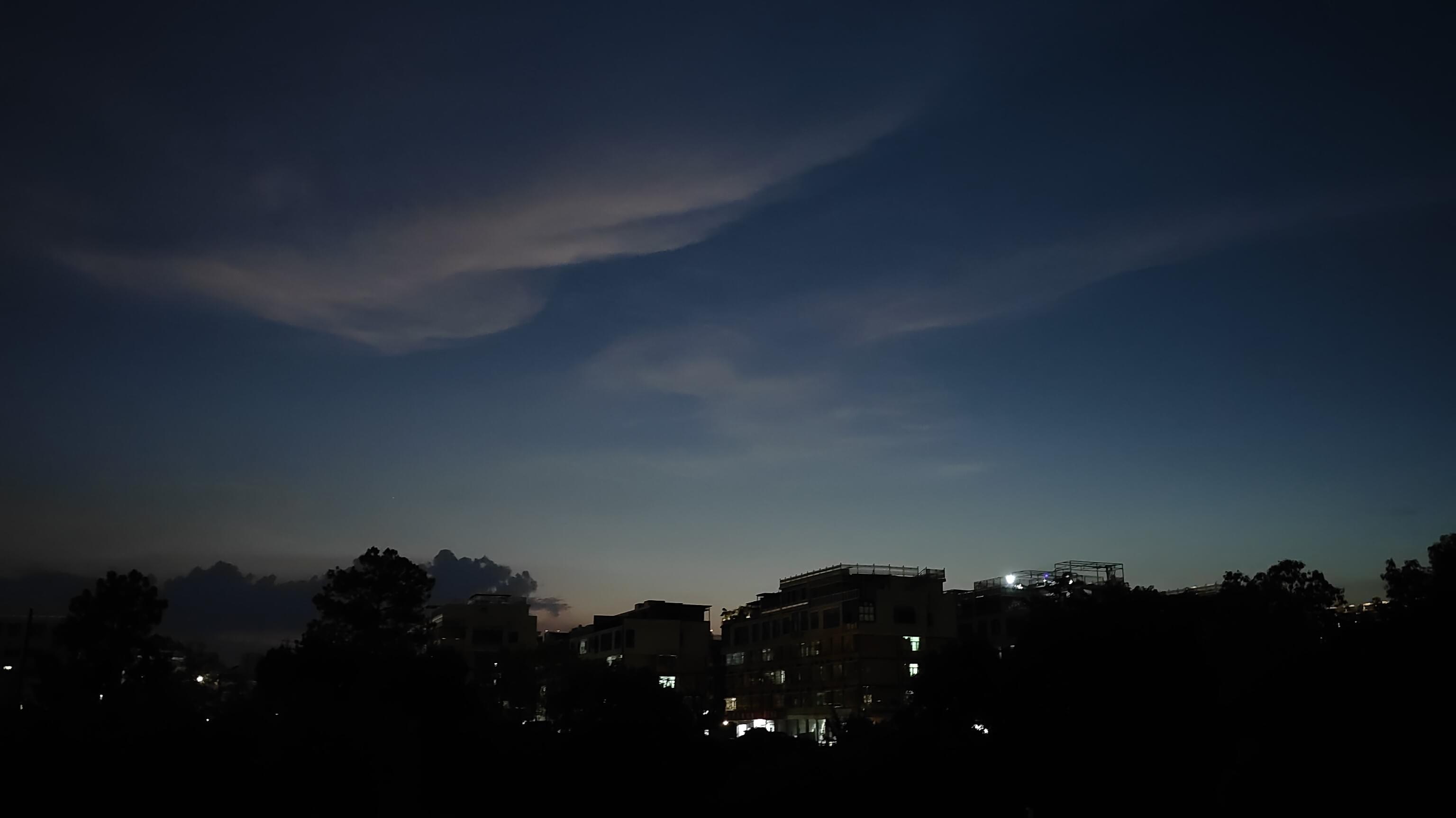 home-banner-background